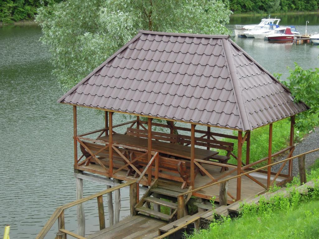 Hotel Yacht Club Mayak Dnistrivka Cameră foto
